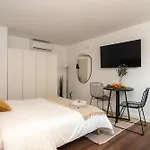 דירה Design Suites Bcn Old Town ברצלונה