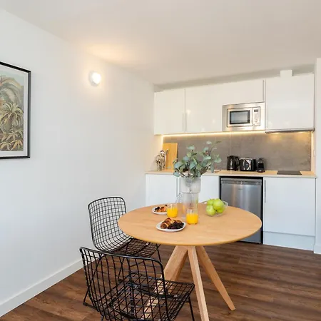 Apartment Design Suites Bcn Old Town *